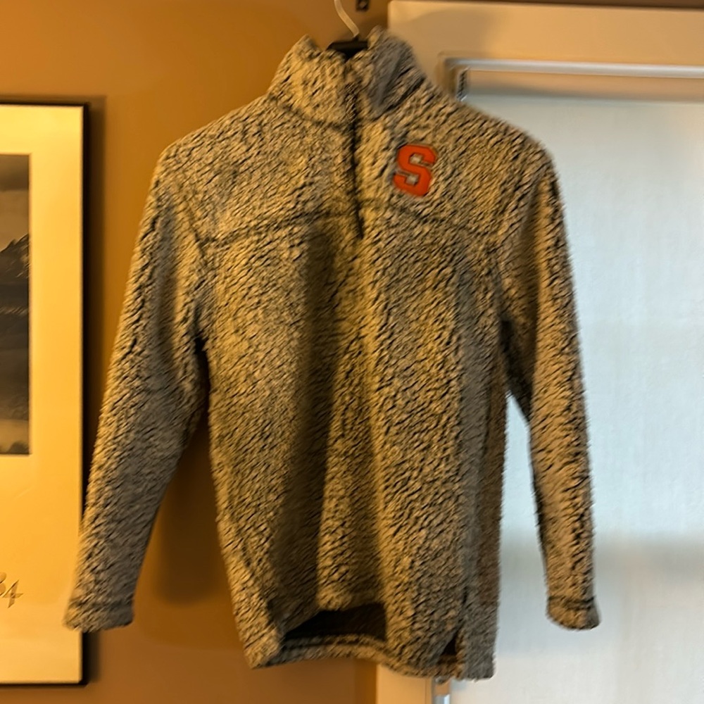 Syracuse University Sherpa Fleece Pullover.  Women’s Medium.